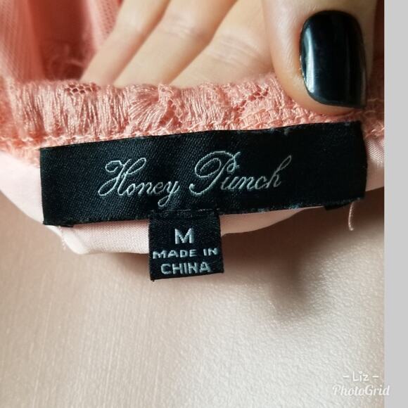 Honey Punch Rose Pink Lace Long Sleeve Crop Top - Picture 5 of 6